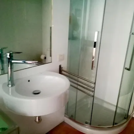 Precioso Duplex Reina Mercedes 5 Minutos Hospital * セビリア
